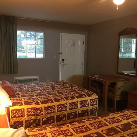 Deerfield Inn New Johnsonville Bagian luar foto