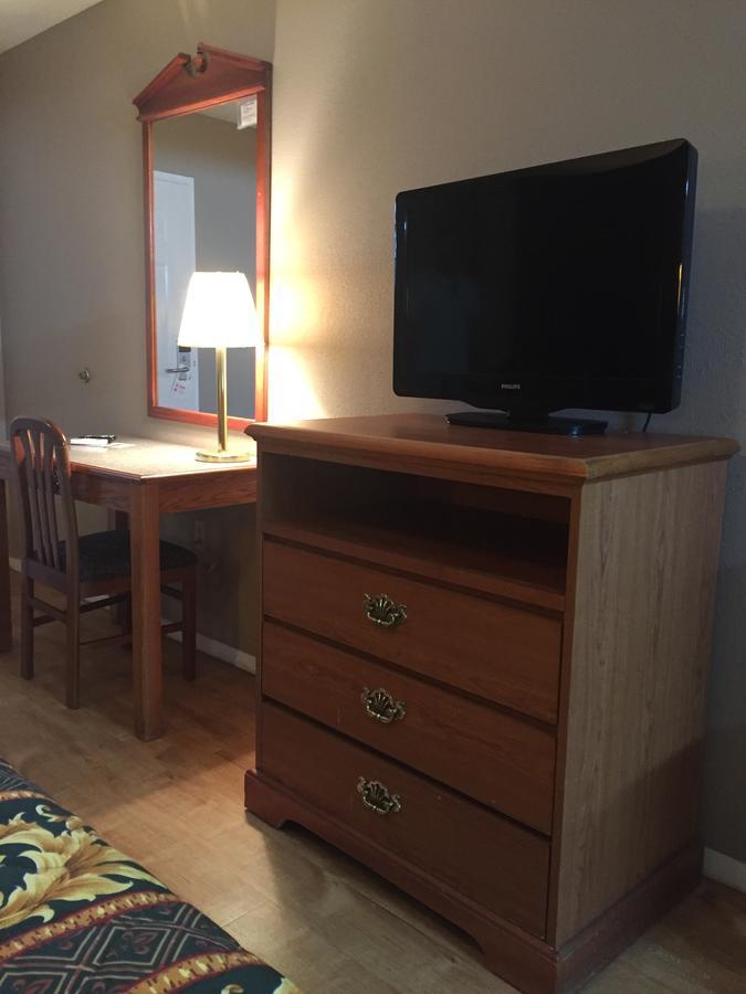 Deerfield Inn New Johnsonville Bagian luar foto