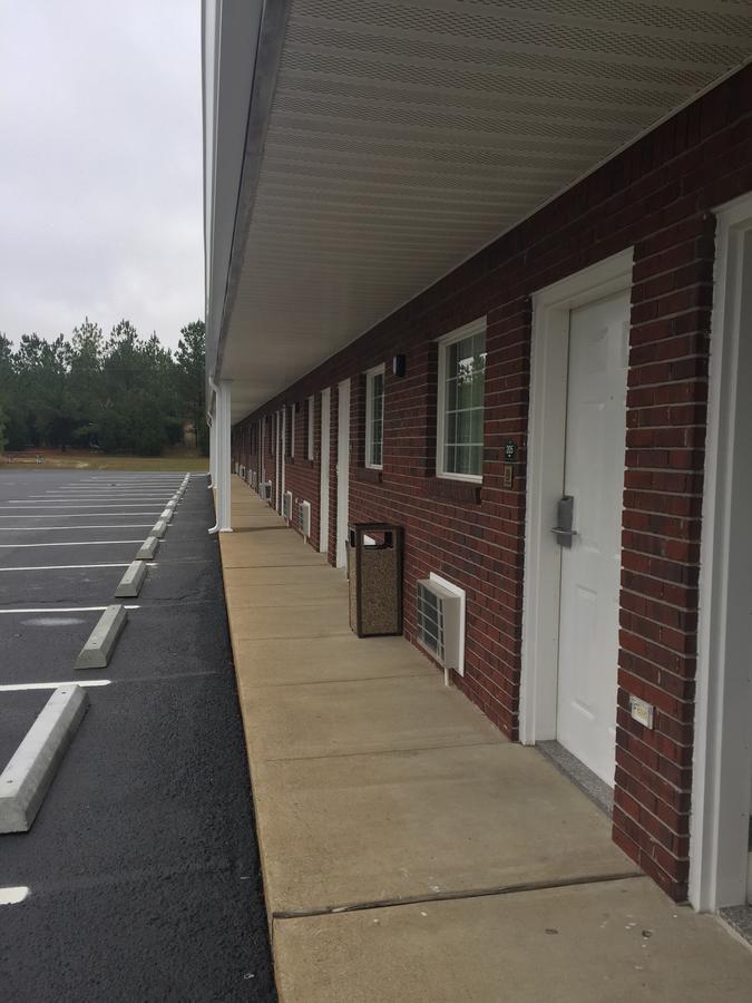Deerfield Inn New Johnsonville Bagian luar foto